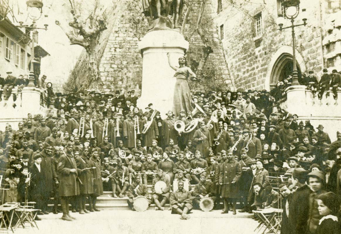 Vernhettes: African-American Military Bands in France during World War I